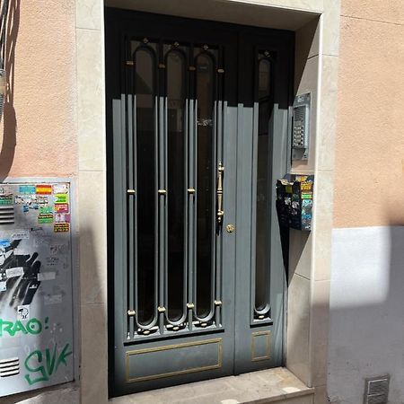 Piso En Valdeacederas Apartment Madrid Exterior photo
